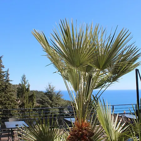 Eza Vista Appart hôtel 4*