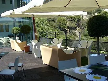 Aparthotel Eza Vista
